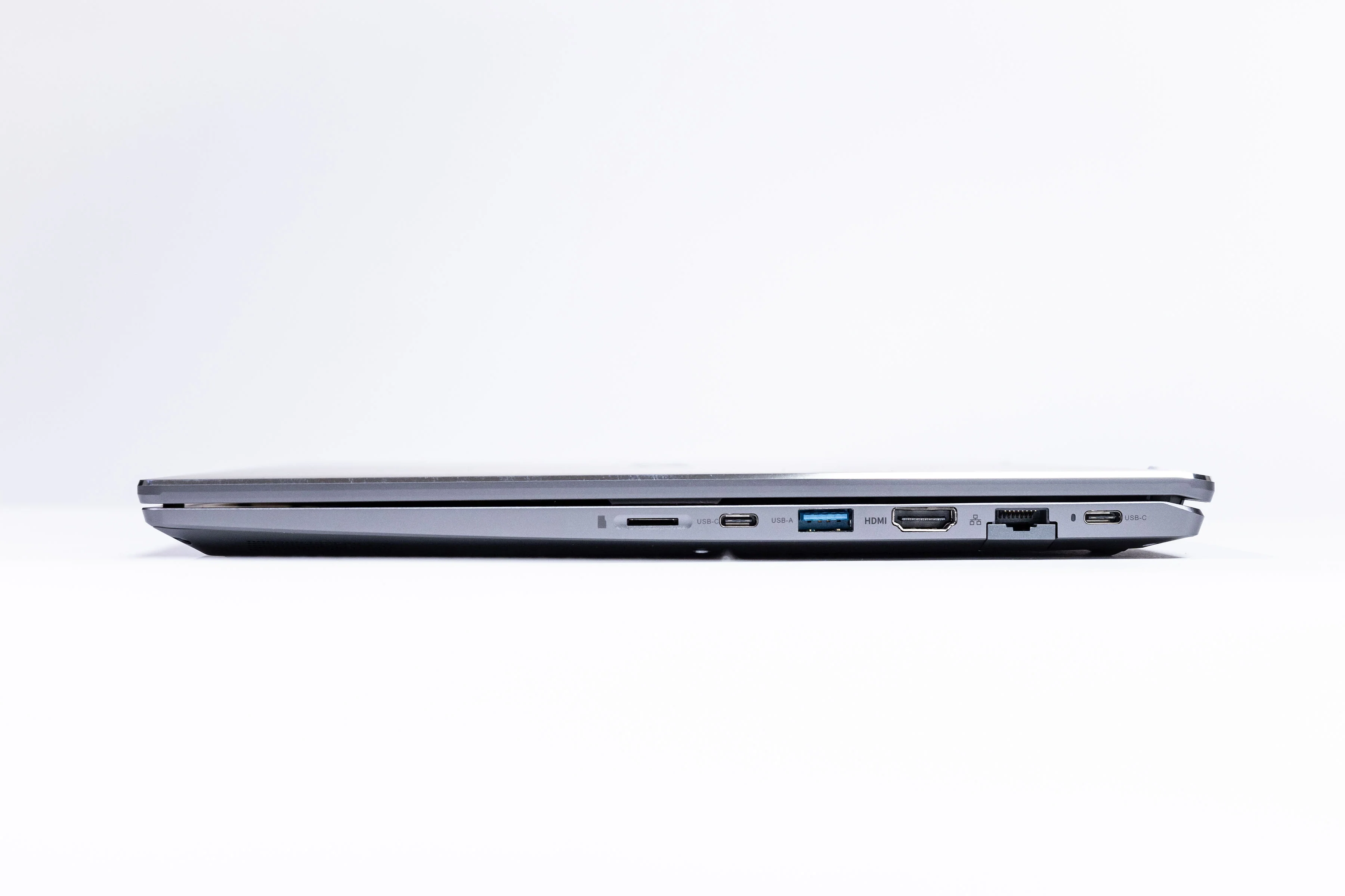 VAIO FS 16" Laptop | Windows 11 Home | Intel® Core™ Ultra 7 (16-Core, AI) | FHD Touch Display | THX® Spatial Audio | All-Aluminum Chassis - Image 11